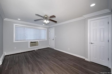 40 Broadway unit A2, Amityville, NY 11701 - photo 4