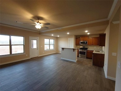 512 Vee St, Centerton, AR 72719 - photo 2