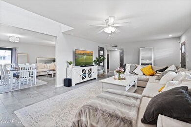 03-Living Room