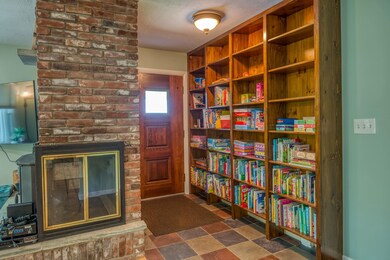 92 Fairview St, Littleton, NH 03561 - photo 5