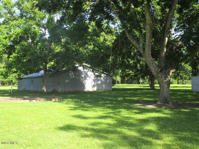 5106 East St, Moss Point, MS 39563 - photo 3