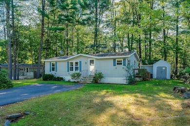 10 York Ct, Rochester, NH 03868 - photo 2