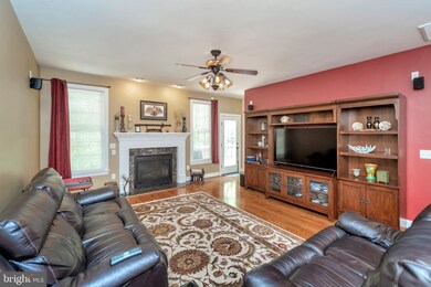 1316 Confederate Dr, Locust Grove, VA 22508 - photo 6