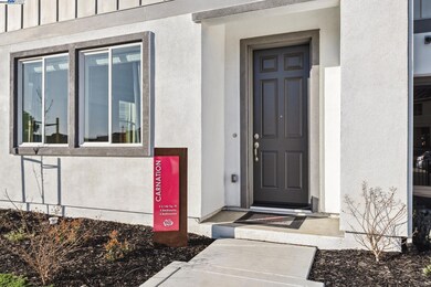 1480 Monument Ln, Fairfield, CA 94533 - photo 2