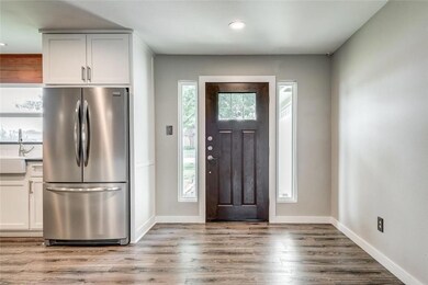 200 Brazil Dr, Hurst, TX 76054 - photo 3