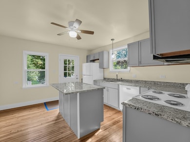 W4015 Black Point Rd, Lake Geneva, WI 53147 - photo 4