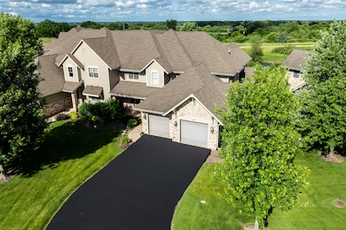 642 Eagleton Dr unit 55-28, Lake Geneva, WI 53147 - photo 2