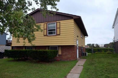 4317 Arbutus Ln, East Chicago, IN 46312 - photo 3