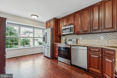 440 Pleasant Valley Dr, Conshohocken, PA 19428 - photo 7