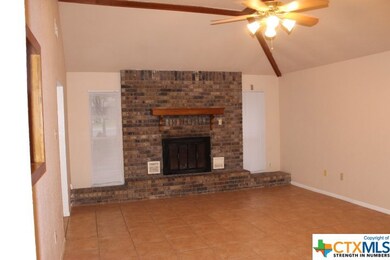 1602 Freedom Ln, Copperas Cove, TX 76522 - photo 4