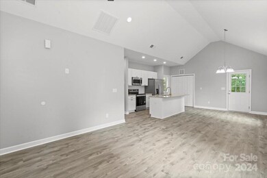 1003 Brown Summit Ave, Statesville, NC 28677 - photo 6