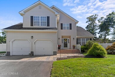 22 Jonathan Dr, Bayville, NJ 08721 - photo 2