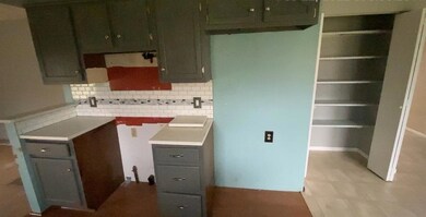 3721 S Wayne Dr, La Porte, IN 46350 - photo 5