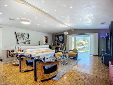 10242 Vanderbilt Dr, Naples, FL 34108 - photo 6