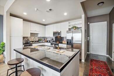 The Mark Condominiums unit 803, Houston, TX 77056 - photo 5
