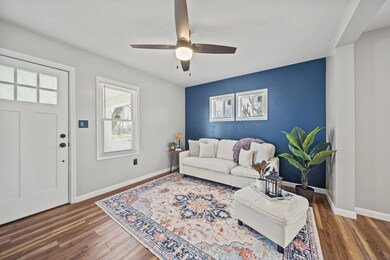 11-web-or-mls-A7402957