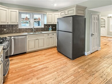 2421 Western Ave, Mattoon, IL 61938 - photo 5