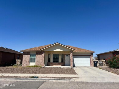 14291 Desierto Bonito St, Horizon City, TX 79928 - photo 2