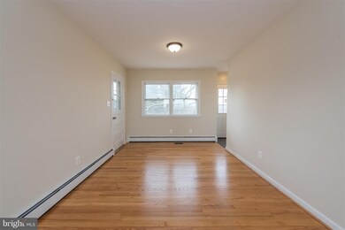 5122 Bushey Rd, Sykesville, MD 21784 - photo 5