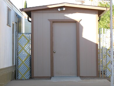 5348 Box R 006
