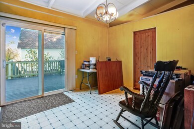 12704 Kingsbury Ct, Woodbridge, VA 22192 - photo 5