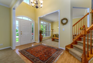 926 Tierney Ln, Batavia, IL 60510 - photo 2