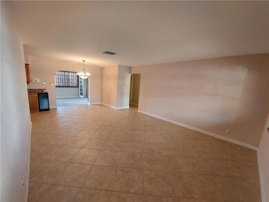 7203 NW 76th St, Tamarac, FL 33321 - photo 6