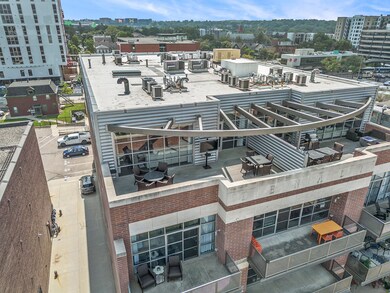 322 E Liberty St unit 13, Ann Arbor, MI 48104 - photo 2