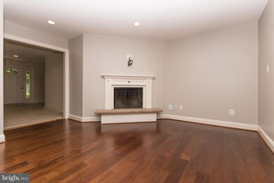 12412 Knollcrest Rd, Reisterstown, MD 21136 - photo 5