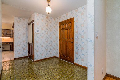 Entry Foyer