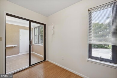 5870 Thunder Hill Rd unit B2, Columbia, MD 21045 - photo 6