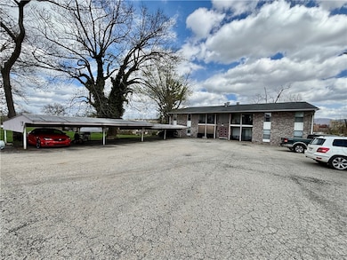 105 Pittsburgh St unit 2C, Uniontown, PA 15401 - photo 5