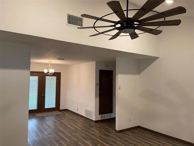 208 Guinevere Dr, Weatherford, TX 76086 - photo 6