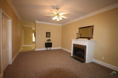 1928 Hollylake Cir, Tyler, TX 75703 - photo 5