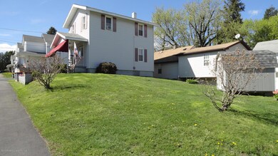 1820 Lafayette St, Scranton, PA 18504 - photo 2