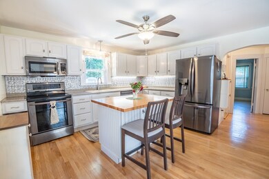 1 Applebee Ave, Webster, MA 01570 - photo 3