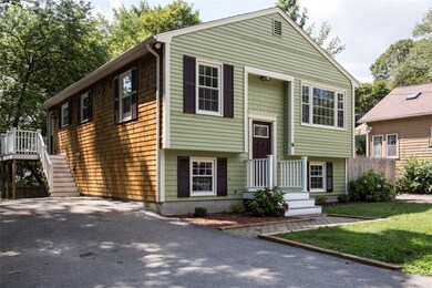 9 Autumn Ave, Smithfield, RI 02917 - photo 2