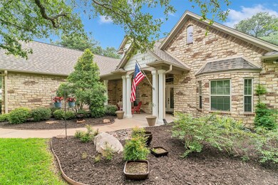 3203 Golden Oaks Cir, Granbury, TX 76049 - photo 2