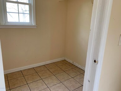 31D7F621-AD00-4650-93B3-F26B3D5893AF