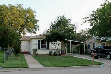 237 Elm St, Hurst, TX 76053 - photo 7