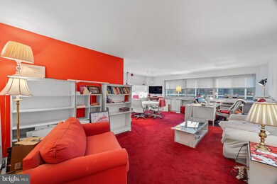 Penn Center House unit 1412, Philadelphia, PA 19103 - photo 3