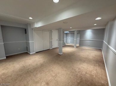 121 Dunham Ave, Edison, NJ 08817 - photo 6