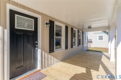 302 Brown Ave, Hopewell, VA 23860 - photo 4