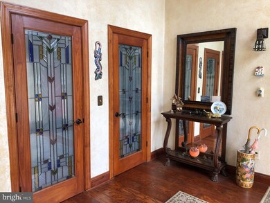 882 Scrabble Rd, Castleton, VA 22716 - photo 5