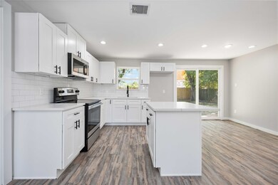 3629 Corder St, Houston, TX 77021 - photo 4