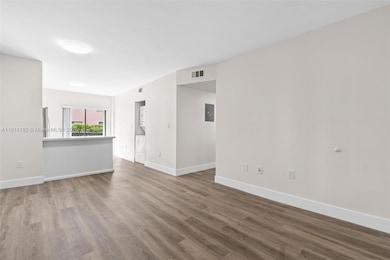 Aalmeda Towers unit 104, Hialeah, FL 33016 - photo 4