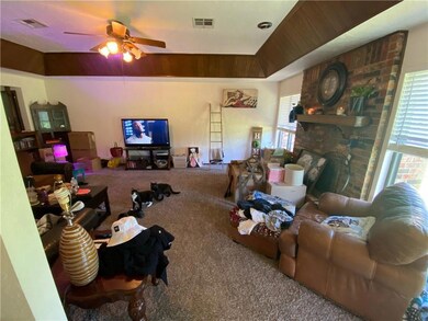 1101 NE 22nd St, Moore, OK 73160 - photo 4