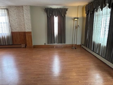 403 5th St SW, Austin, MN 55912 - photo 3