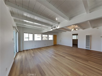 218 Cahuenga Dr unit 2, Oxnard, CA 93035 - photo 4