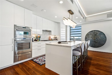 2 Canal St unit 2301, New Orleans, LA 70130 - photo 7